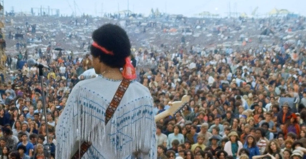 Jimi Hendrix Playing The National Anthem At Woodstock