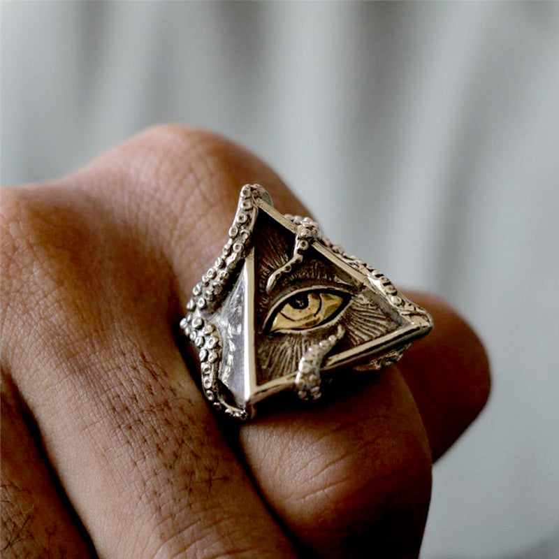 Eye of Horus Illuminati Pyramid Ring